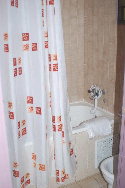 Hotel Framotel Kribi Zimmer foto
