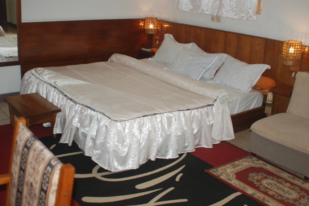Hotel Framotel Kribi Zimmer foto